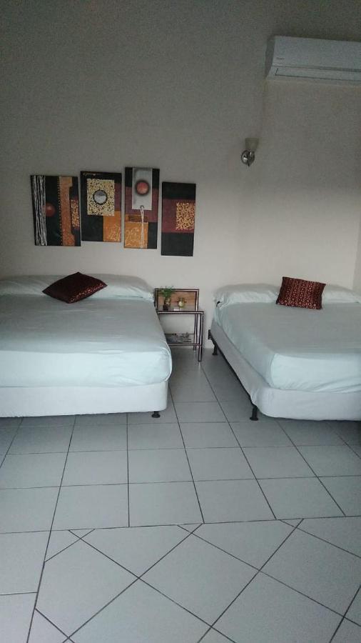 Courtesy Apartments Aruba اورانجستاد المظهر الخارجي الصورة